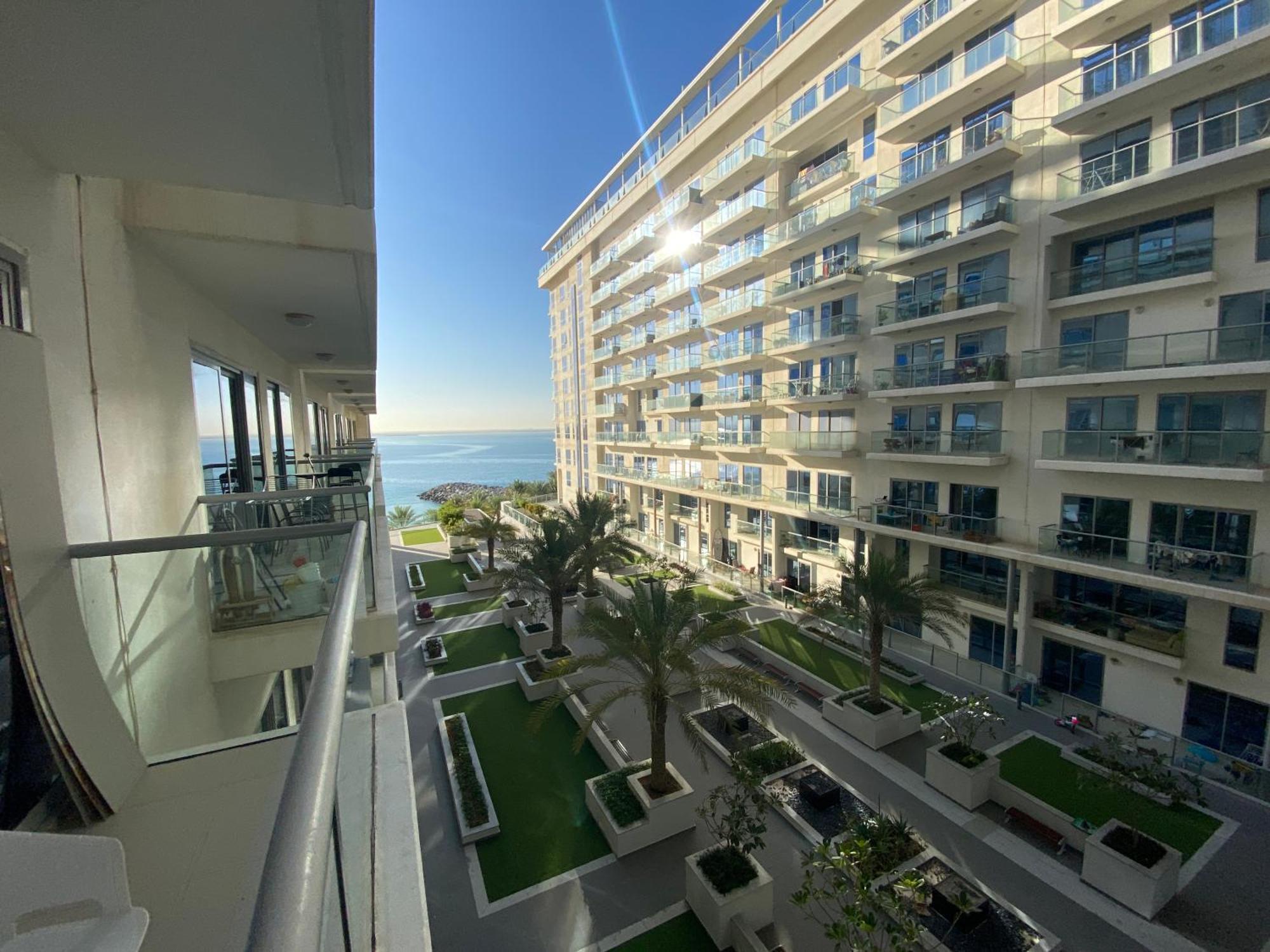 Marjan Island Beautiful Apartment Sea Side View Beach Luxury Rooms Ras Al Khaimah Uae Экстерьер фото