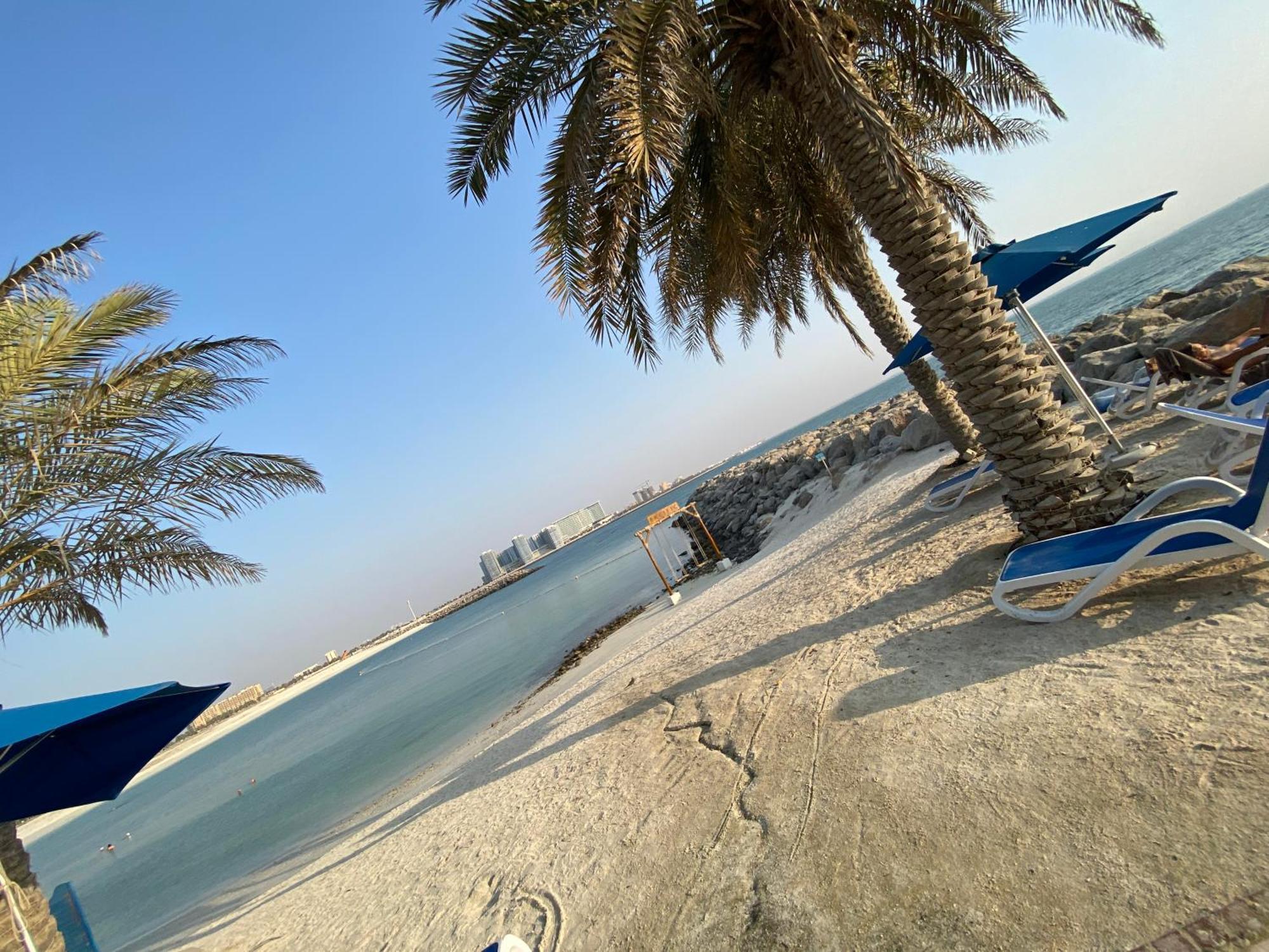 Marjan Island Beautiful Apartment Sea Side View Beach Luxury Rooms Ras Al Khaimah Uae Экстерьер фото