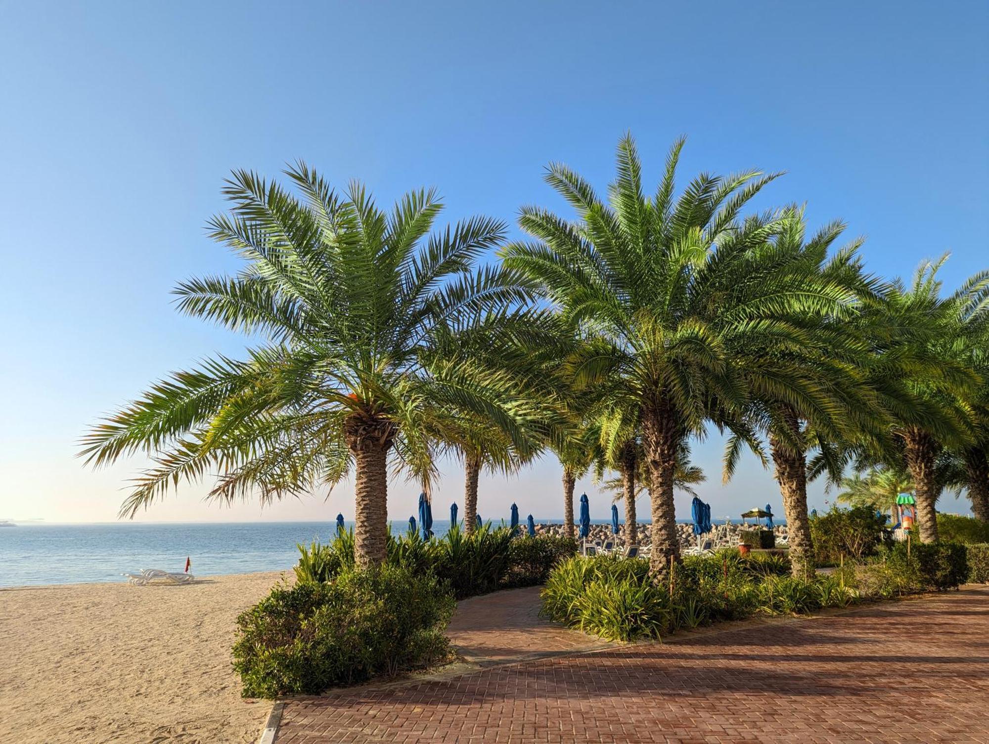 Marjan Island Beautiful Apartment Sea Side View Beach Luxury Rooms Ras Al Khaimah Uae Экстерьер фото