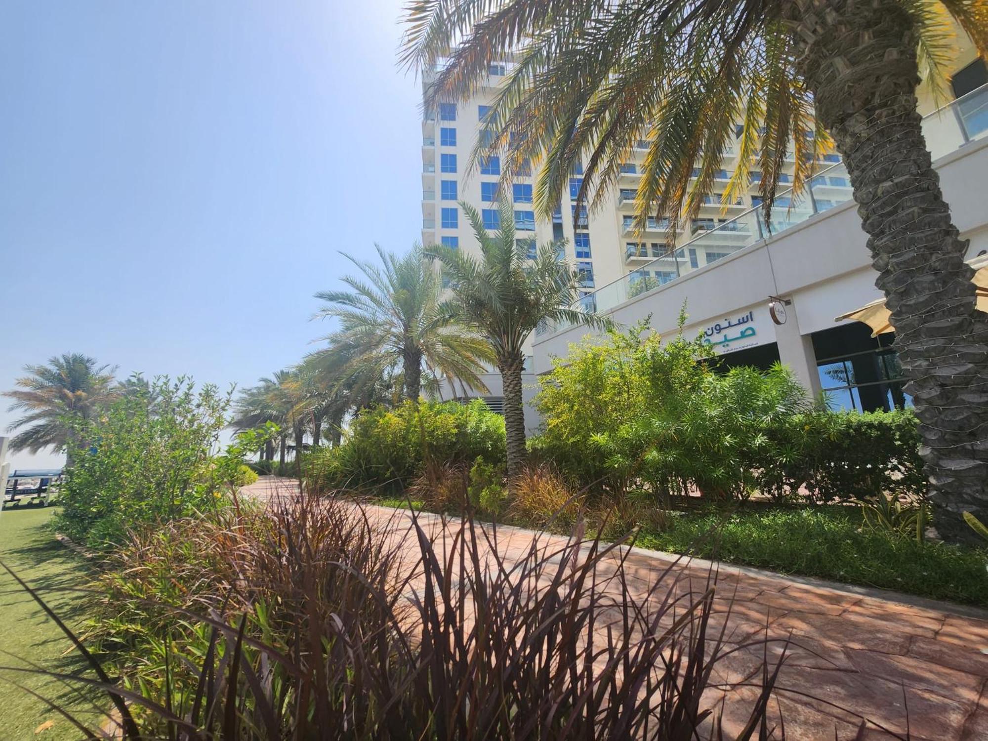 Marjan Island Beautiful Apartment Sea Side View Beach Luxury Rooms Ras Al Khaimah Uae Экстерьер фото