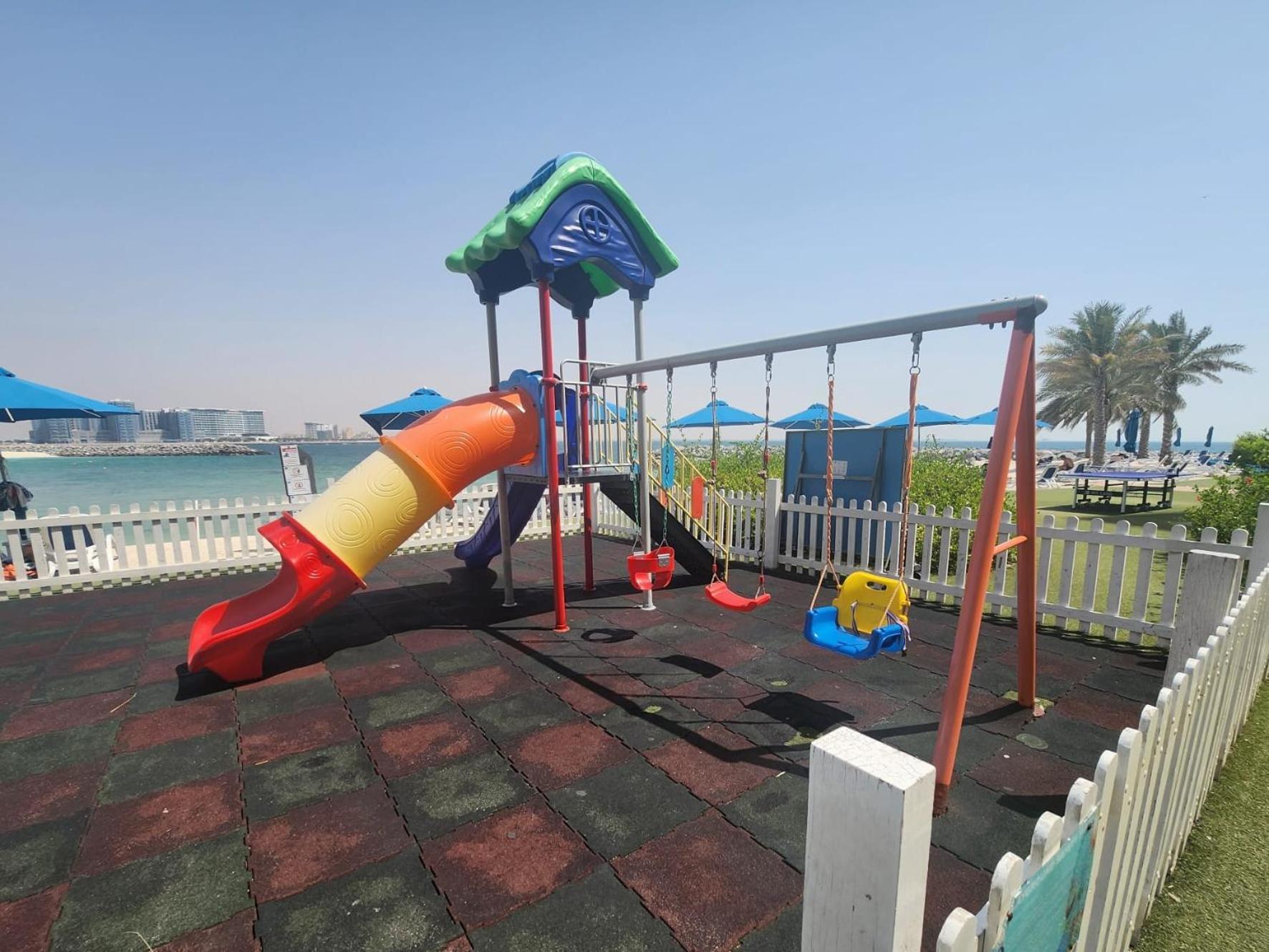 Marjan Island Beautiful Apartment Sea Side View Beach Luxury Rooms Ras Al Khaimah Uae Экстерьер фото